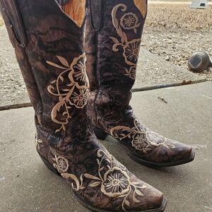 Old Gringo Embroidered Western Boots
